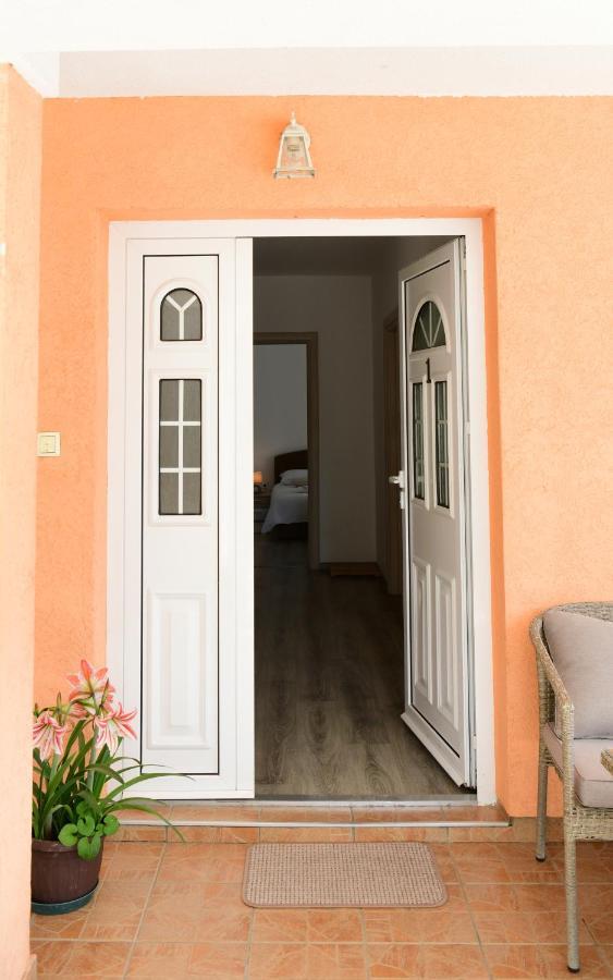 Apartman Dorijan ラコヴィツァ エクステリア 写真
