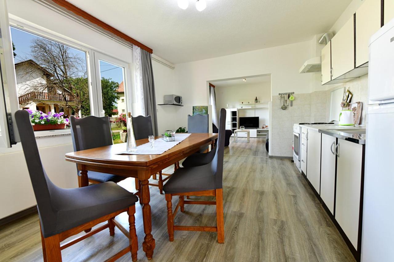Apartman Dorijan ラコヴィツァ エクステリア 写真