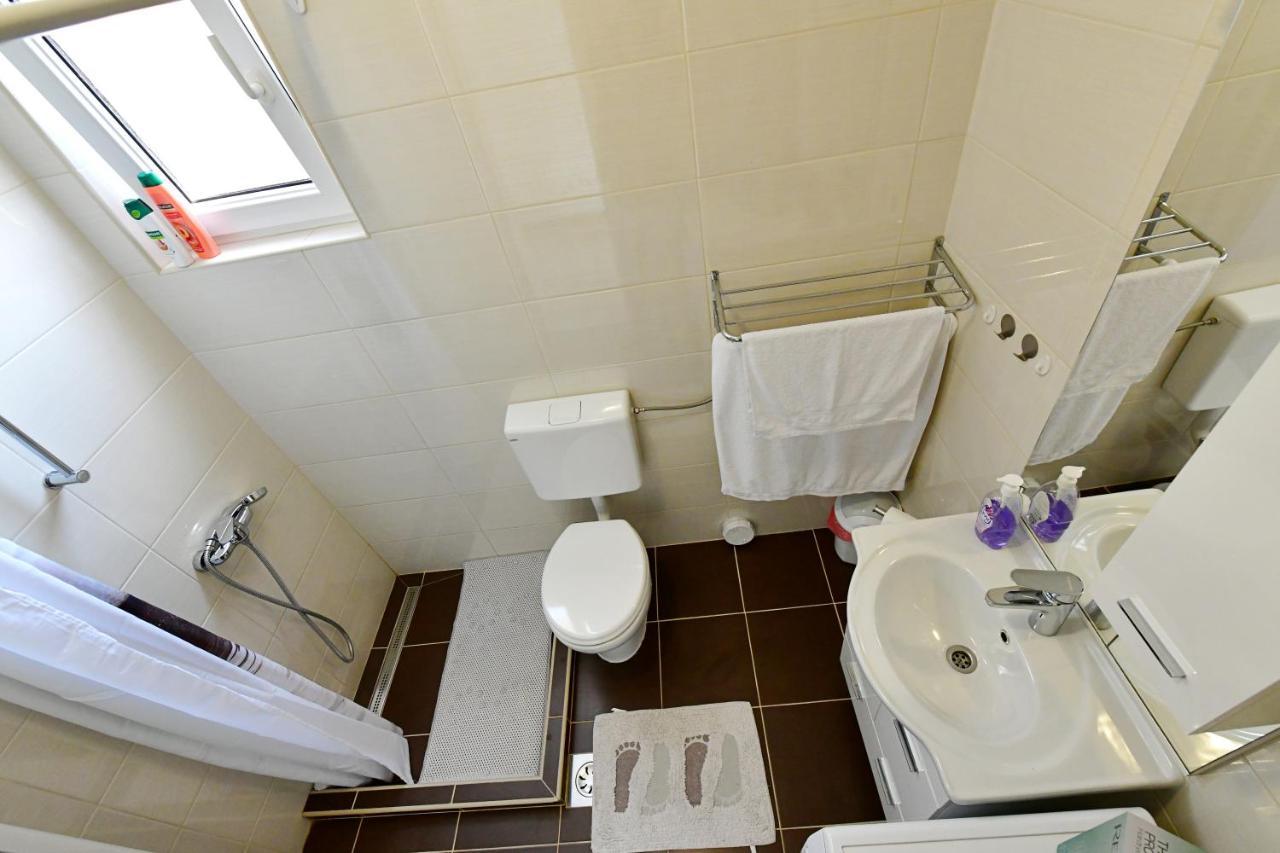 Apartman Dorijan ラコヴィツァ エクステリア 写真